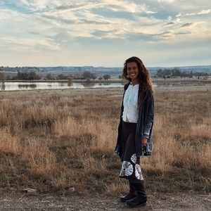 Meet your Posher, Makayla